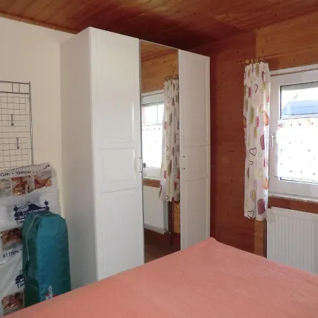 Im Kaestner Apartment *